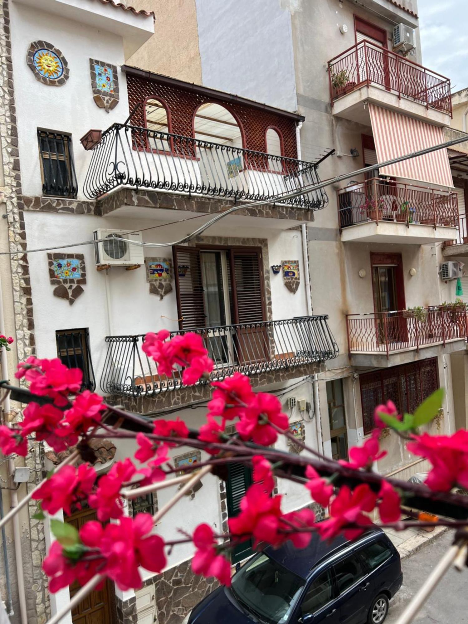 パレルモCasa Scialariアパートメント エクステリア 写真